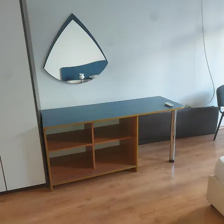 And 1bedroom - Economy Lejlighed