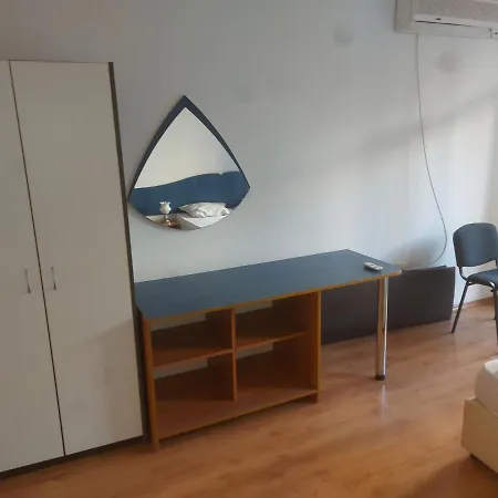 Lejlighed And 1bedroom - Economy Burgas City