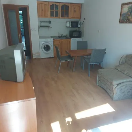 And 1bedroom - Economy Lejlighed